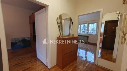 Braće Grim | 4zida.rs