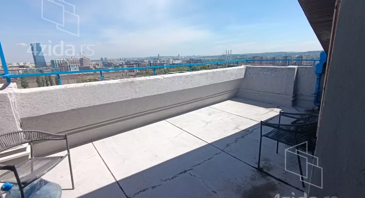 Troiposoban stan | 4zida