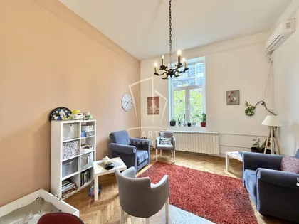 Strahinjića Bana | 4zida.rs