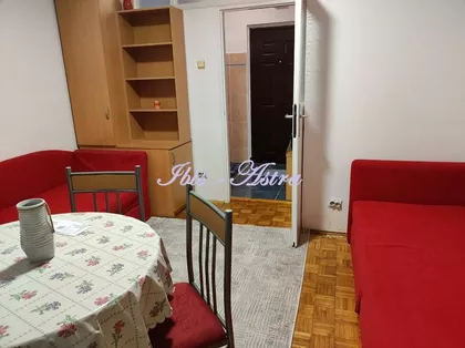 Kraljevačka | 4zida.rs