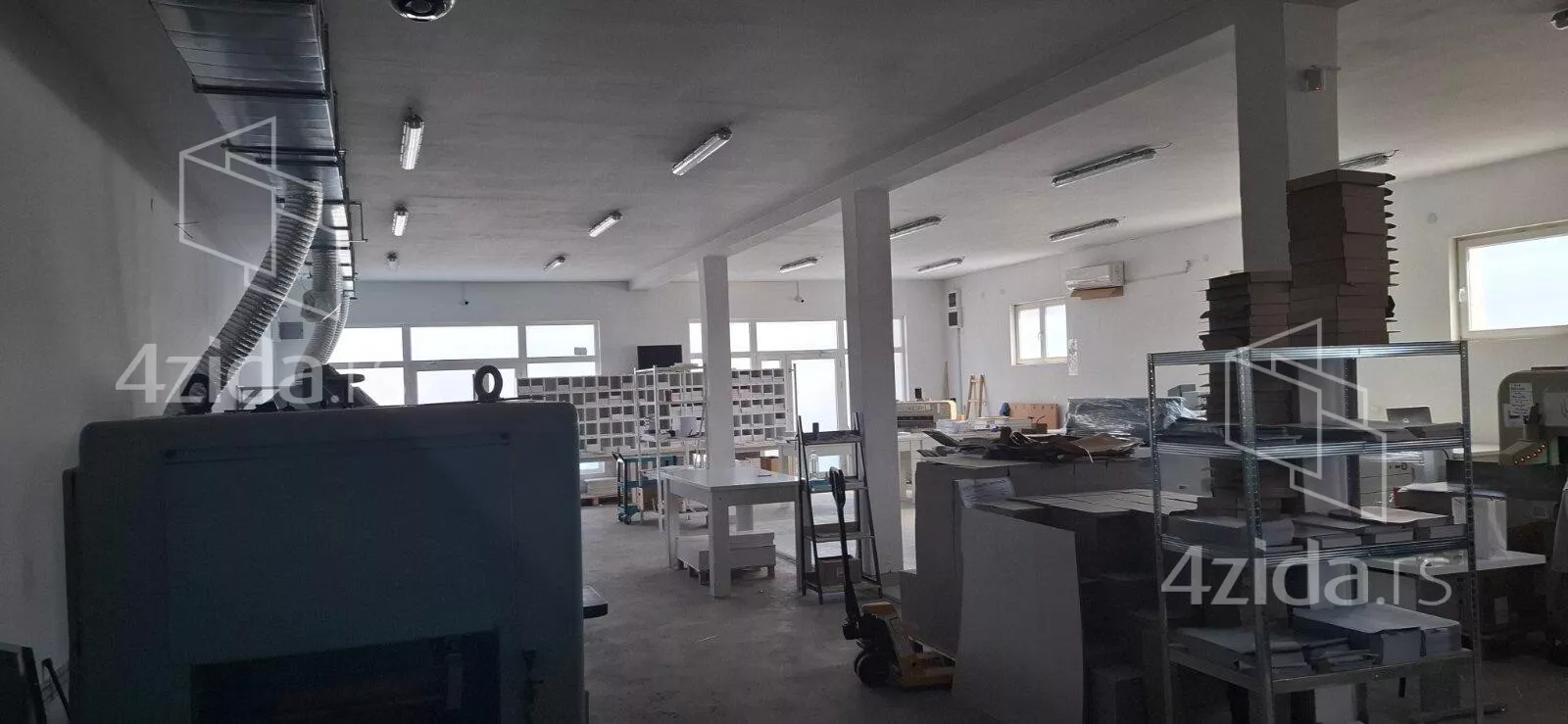 Poslovni prostor | 4zida