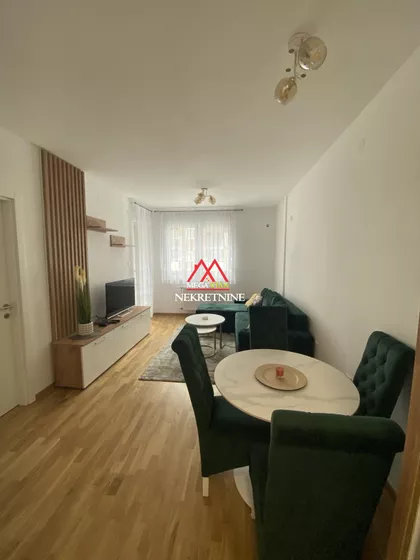 Rumenački Put | 4zida.rs