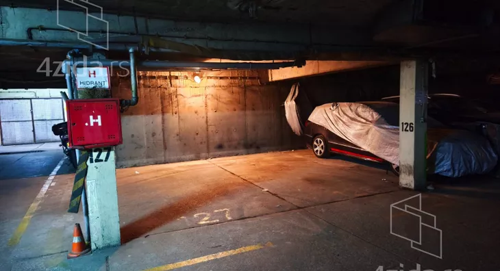 Parking | 4zida