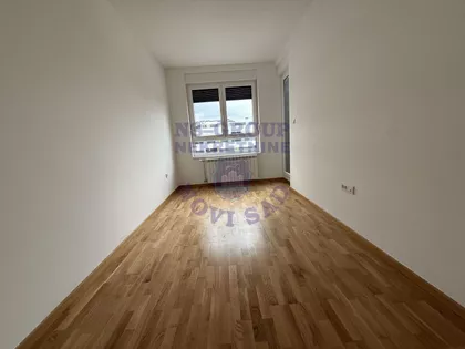 Heroja Pinkija | 4zida.rs