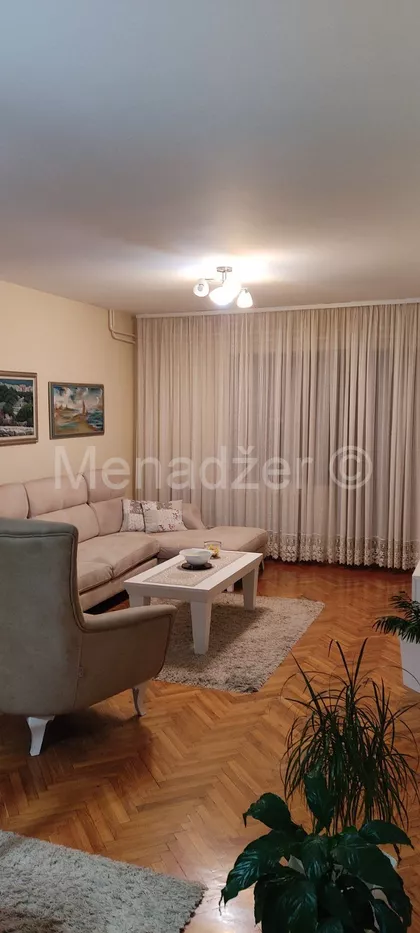Ostružnica | 4zida.rs