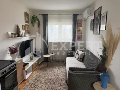 Radnih brigada | 4zida.rs