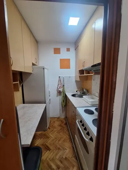 Jug Bogdana 24 | 4zida.rs