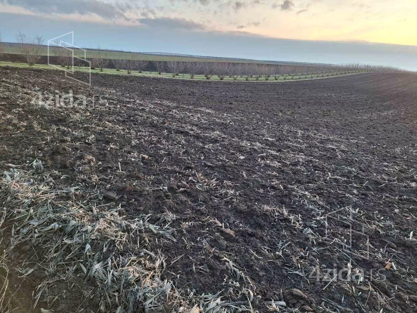 Građevinsko zemljište | 4zida