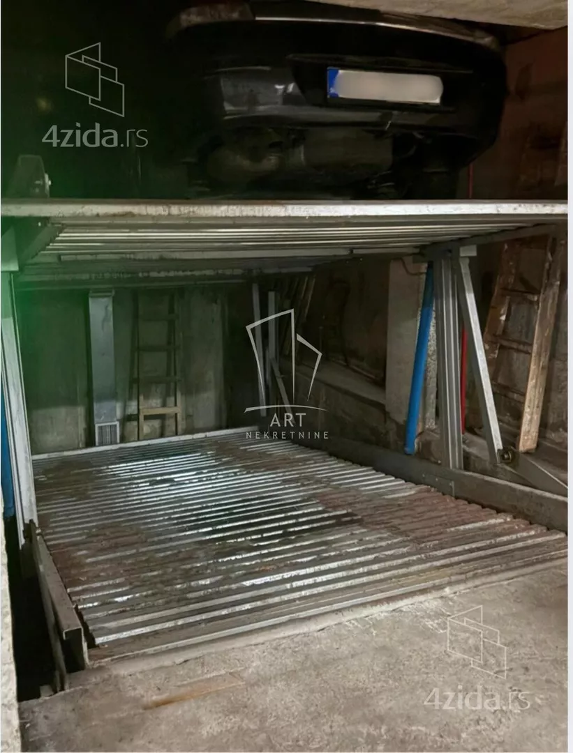 Garaža | 4zida