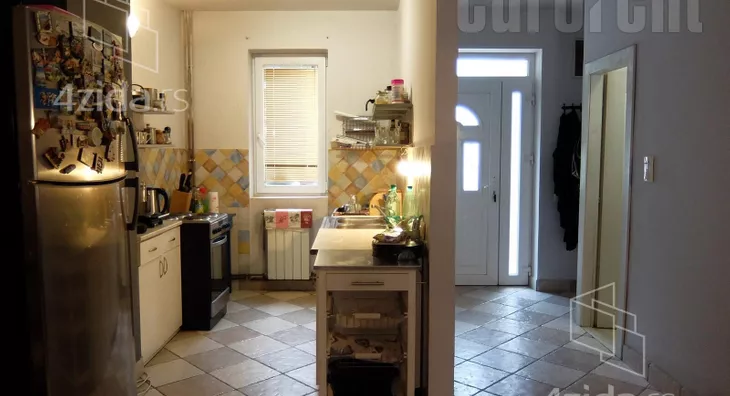 4-etažna kuća | 4zida