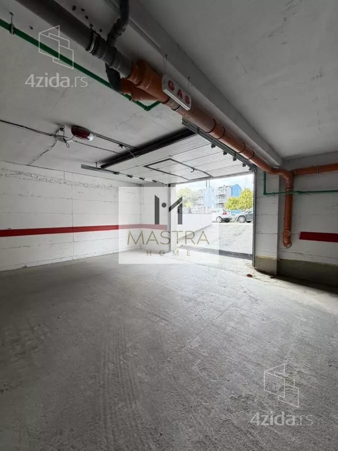 Garaža/Parking | 4zida