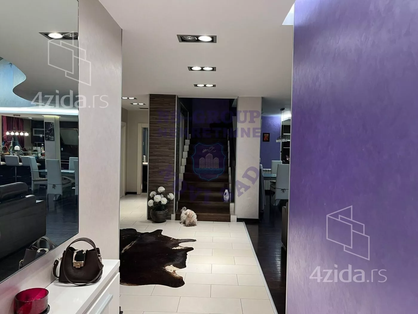 Sedmosoban stan | 4zida