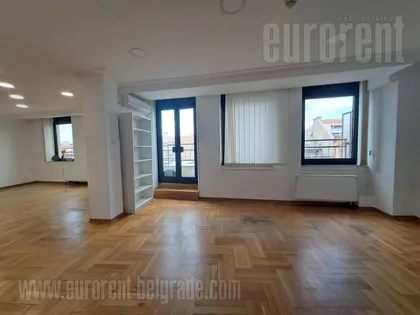 KNEZ MIHAILOVA | 4zida.rs