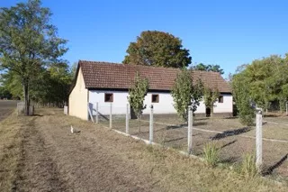 Bikovački Put 240 | 4zida.rs