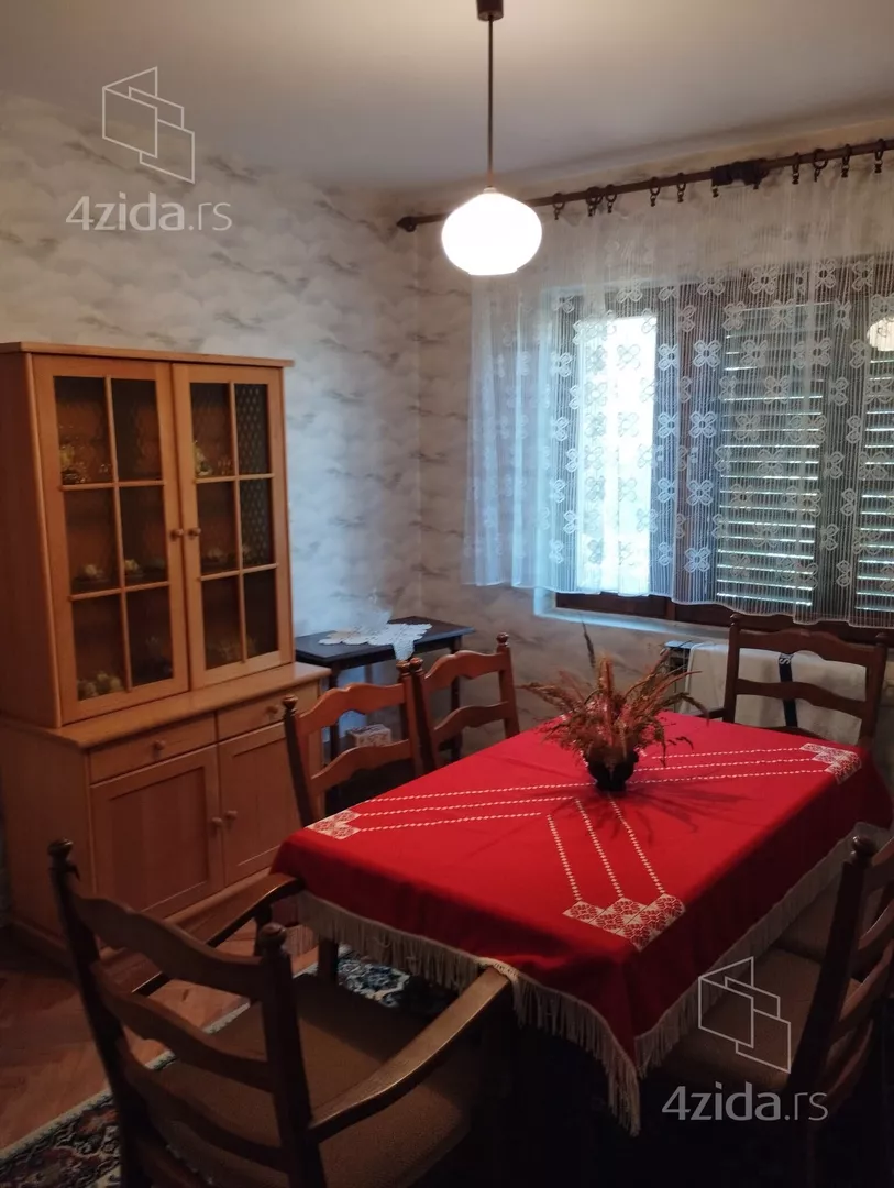 3-etažna kuća | 4zida