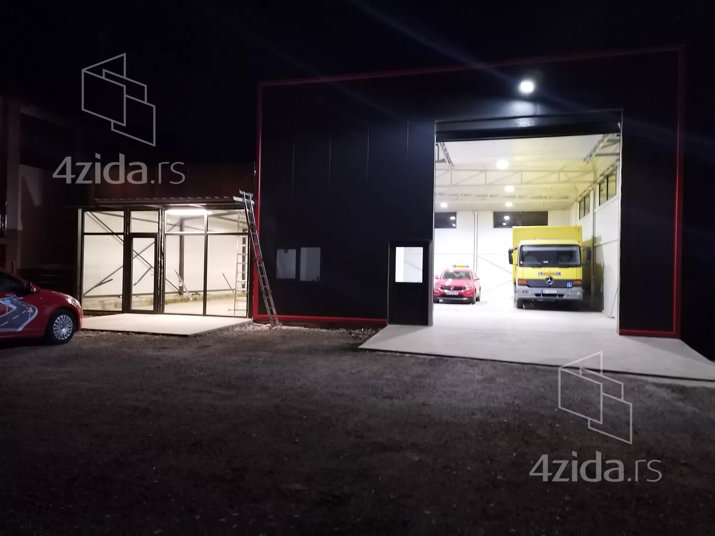 Poslovni prostor | 4zida
