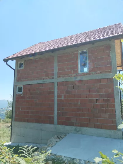 Zaselak Mitrovići | 4zida.rs