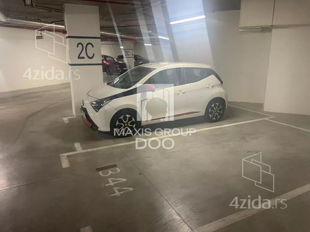 Garaža | 4zida