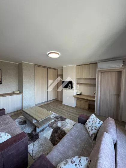 Šekspirova | 4zida.rs