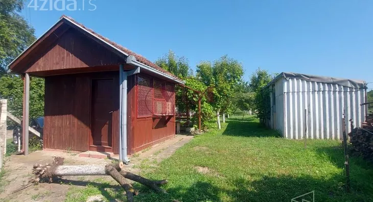 Poljoprivredno zemljište | 4zida