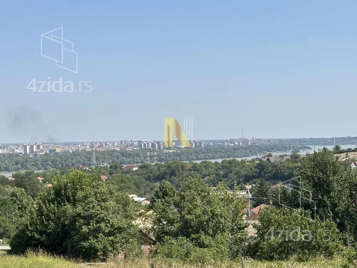 Plac | 4zida