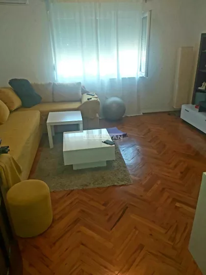 Branka Plećaša | 4zida.rs