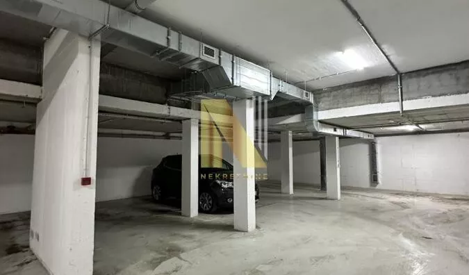 Garaža/Parking | 4zida
