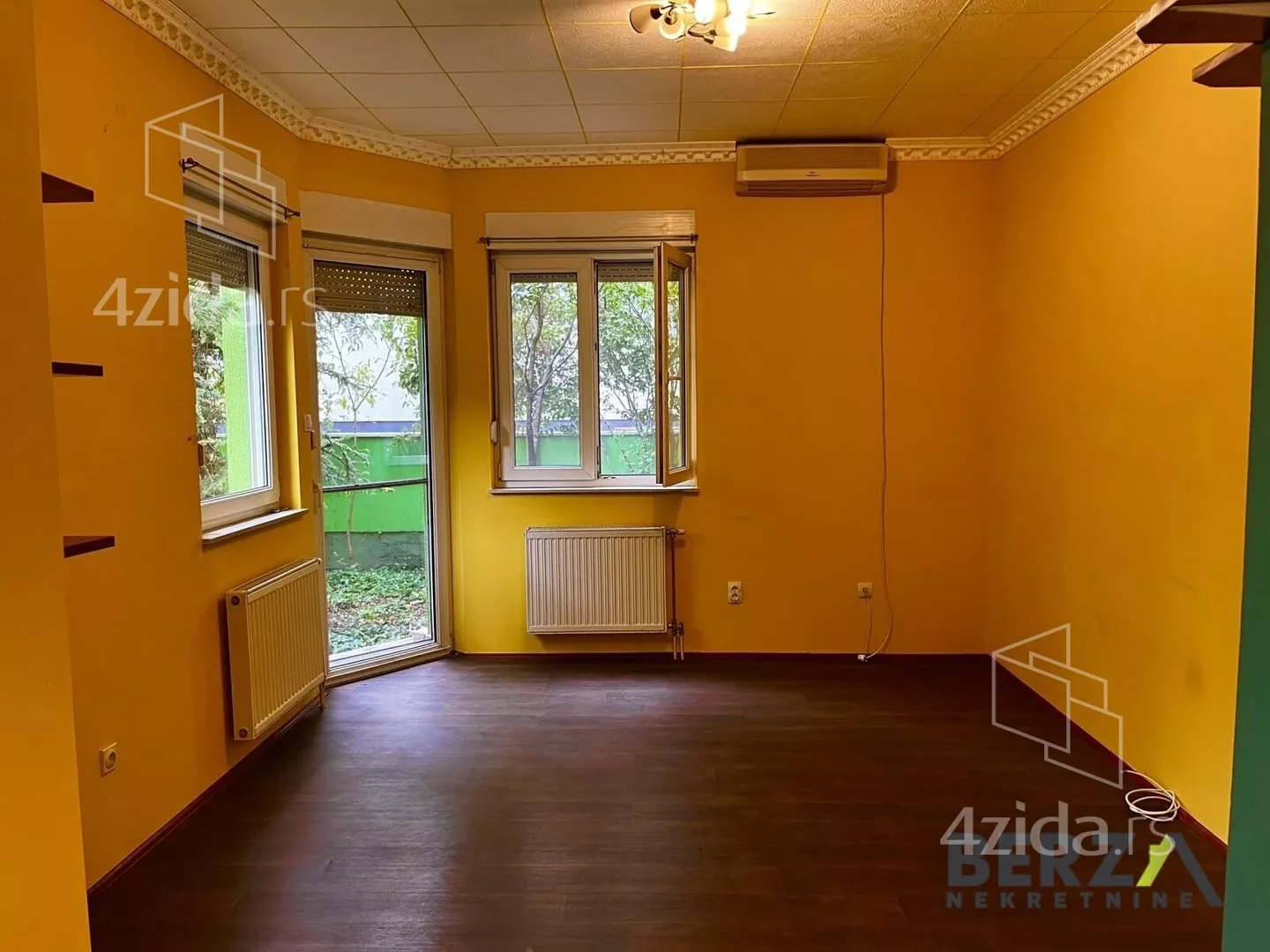 Četvoroiposoban stan | 4zida