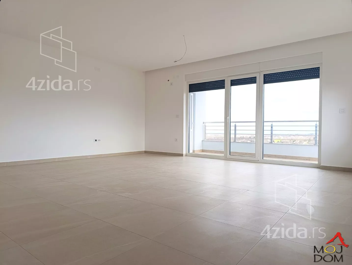 Četvorosoban stan | 4zida