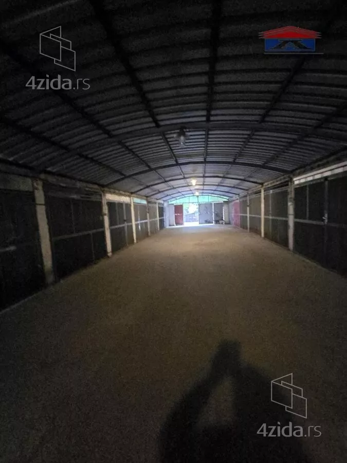 Garaža | 4zida