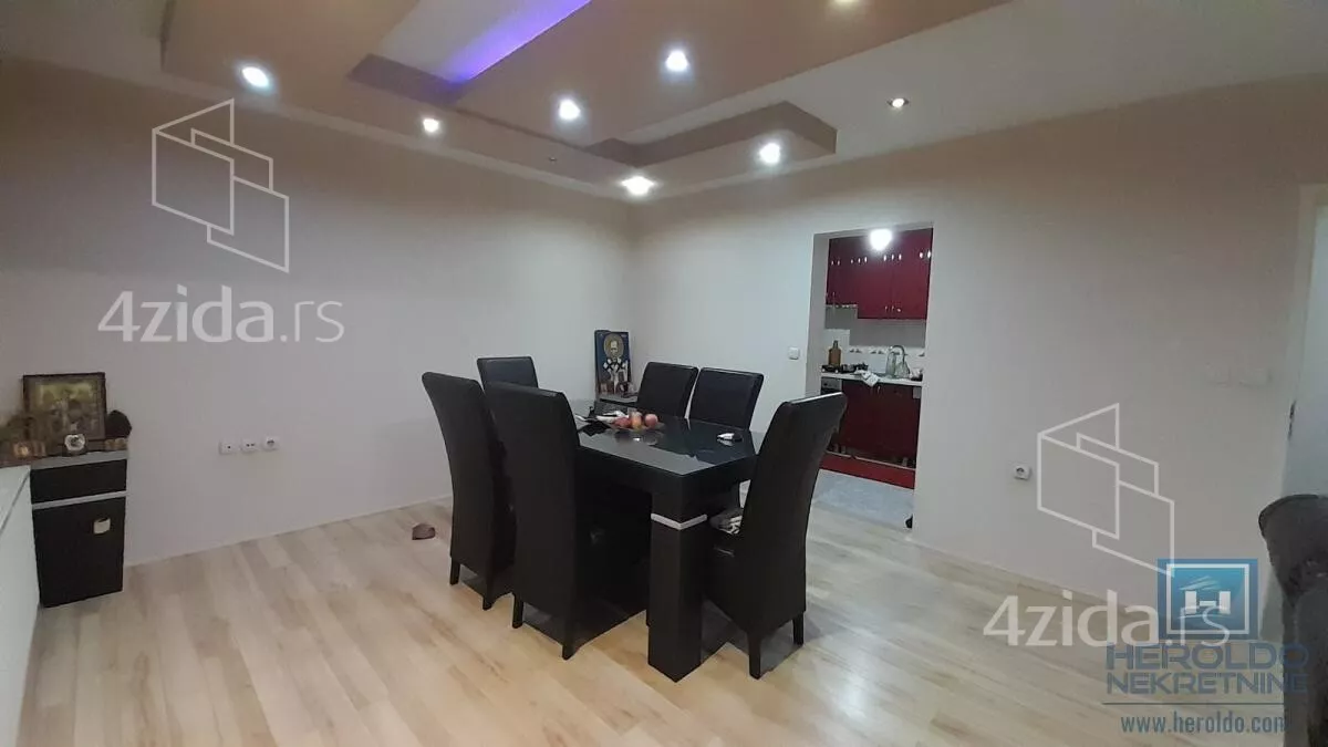 Kuća | 4zida
