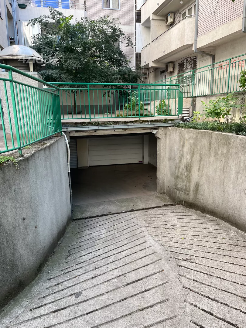 Garaža | 4zida
