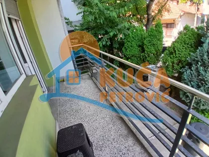 Anete Andrejević | 4zida.rs