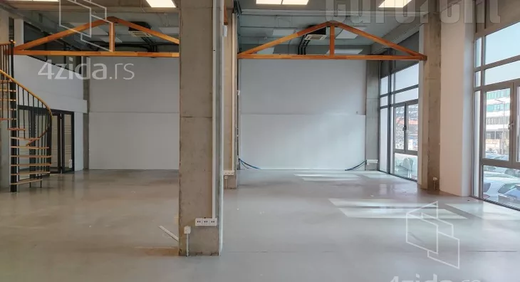 Poslovni prostor | 4zida