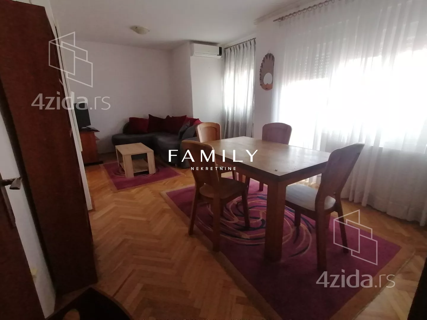 Dvoiposoban stan | 4zida