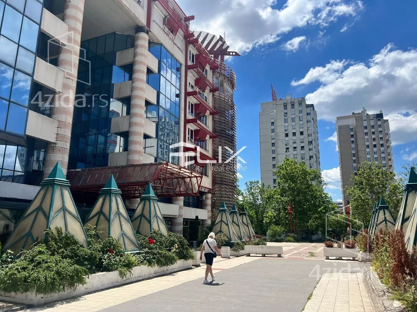 Petosoban stan | 4zida