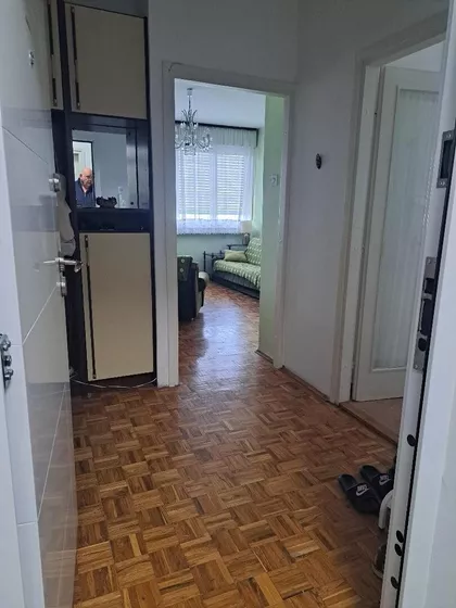 Šesnaestog Oktobra | 4zida.rs