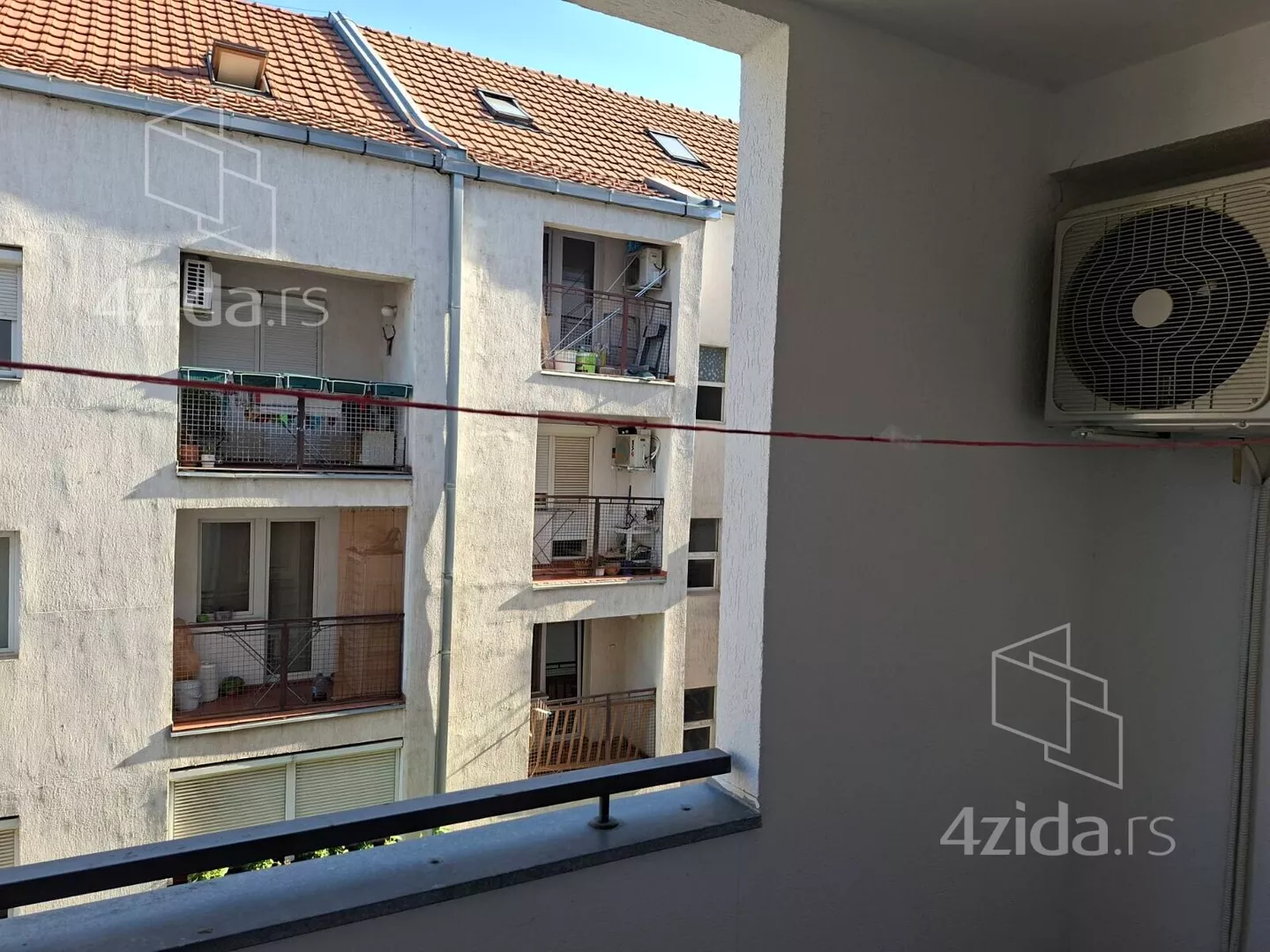 Garsonjera | 4zida