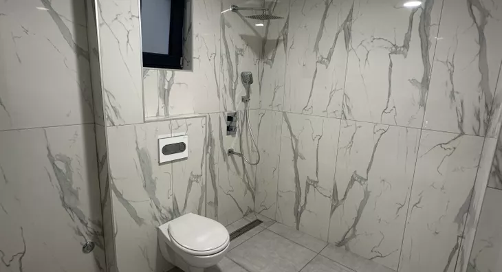 Četvoroiposoban stan | 4zida