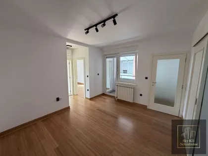 Stan na prodaju · 54 m² · Grbavica, Gradske lokacije, Novi Sad