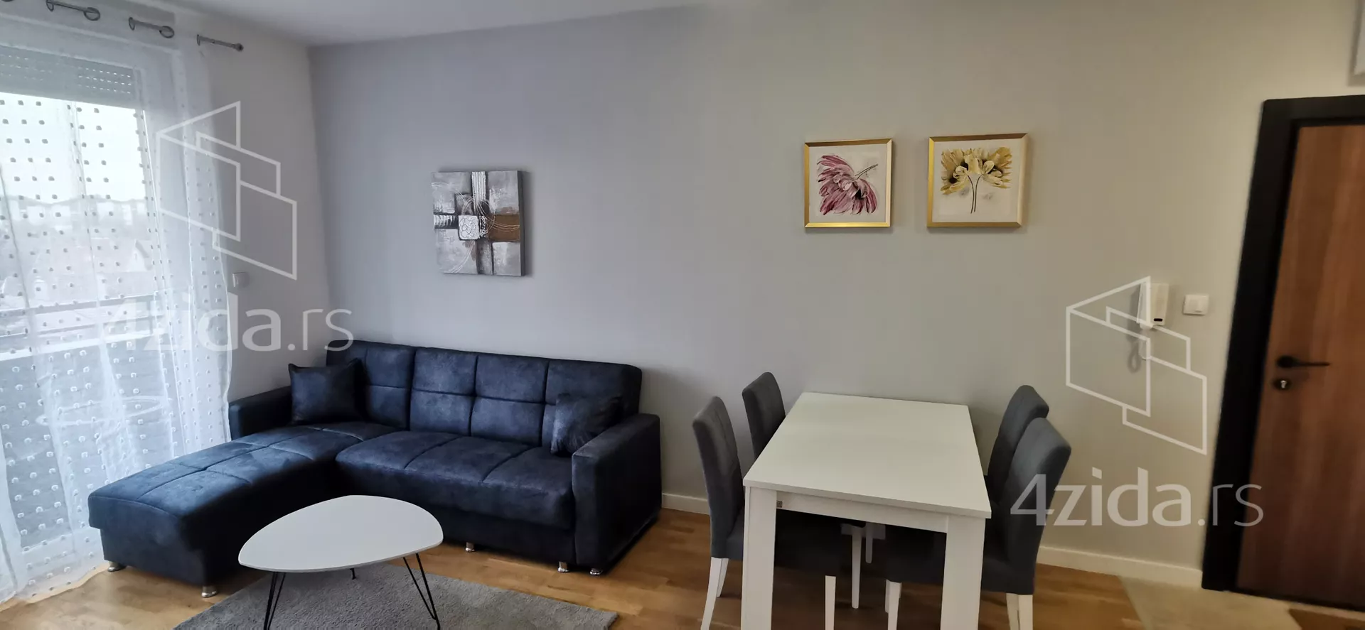 Jednoiposoban stan | 4zida