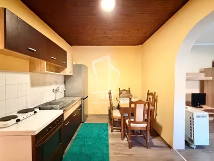 Sarajevska | 4zida.rs