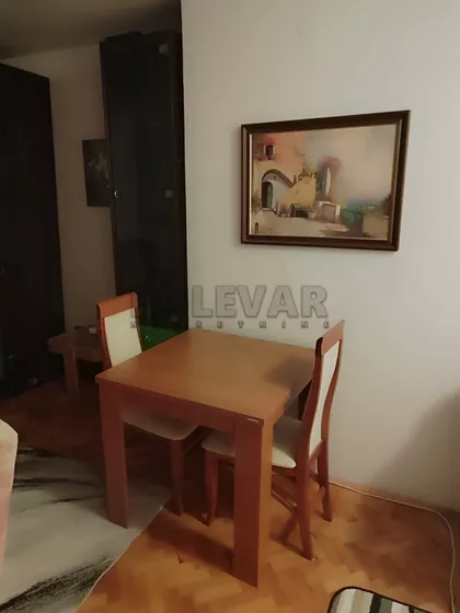 Vizantijski bulevar | 4zida.rs