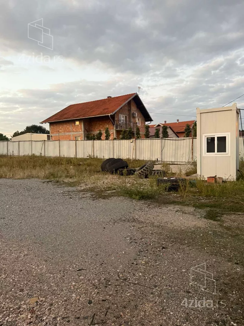 Građevinsko zemljište | 4zida