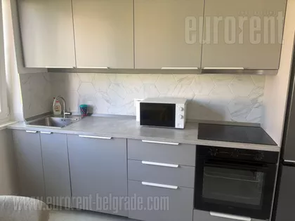 HRAM SVETOG SAVE | 4zida.rs