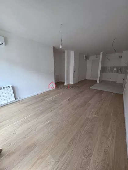 Bežanijska kosa 1 | 4zida.rs