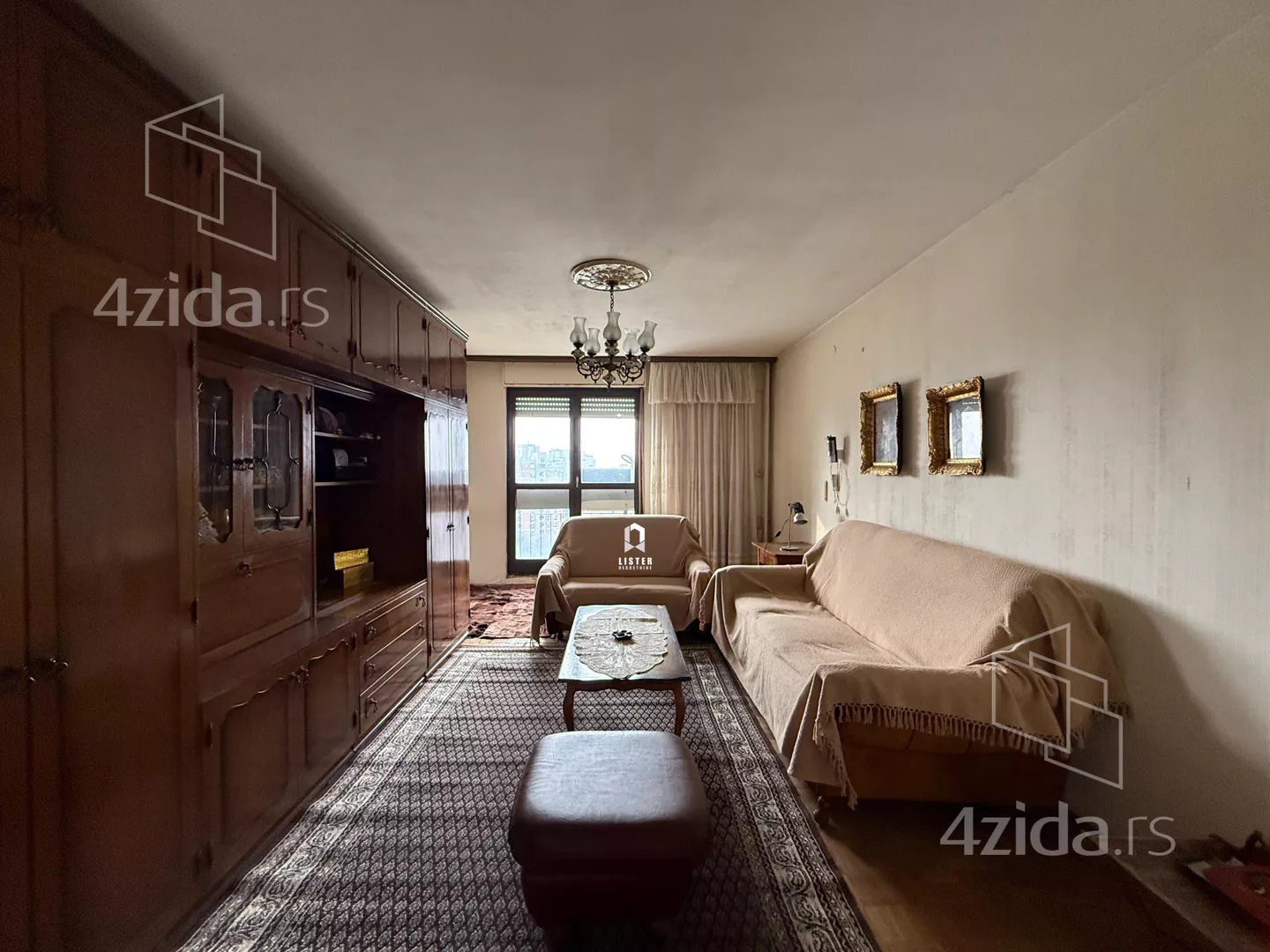 Troiposoban stan | 4zida