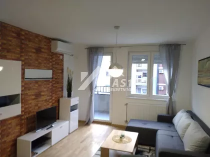 Janka Čmelika | 4zida.rs