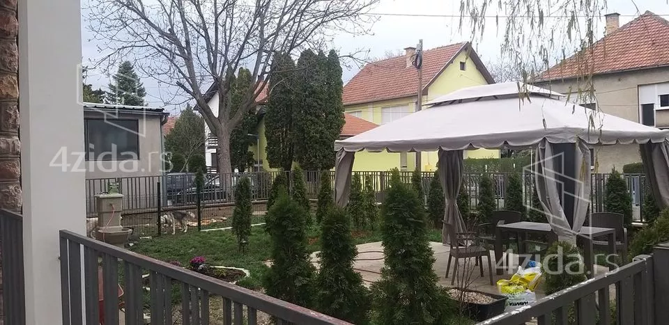 3-etažna kuća | 4zida