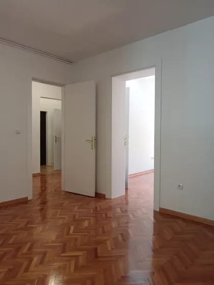 Kapetan Mišina | 4zida.rs